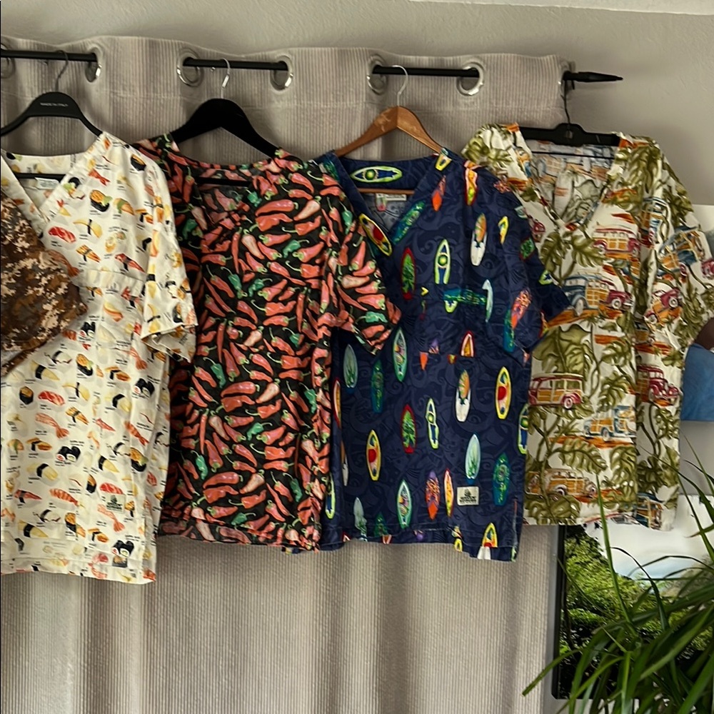 Colorful Hawaiian Print Scrub tops